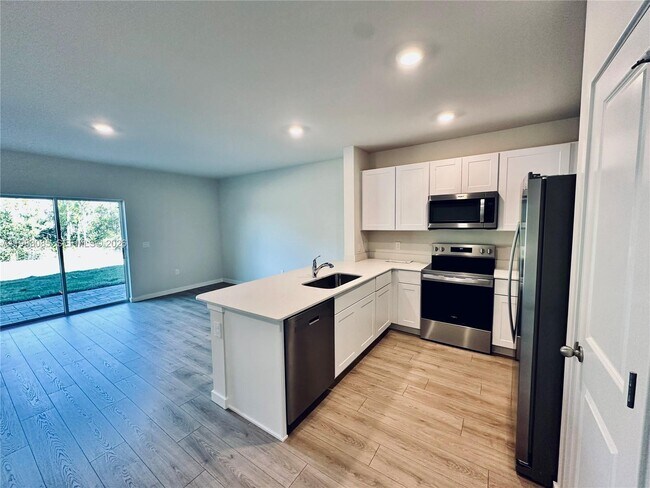 Building Photo - 8465 Everly Preserve Dr