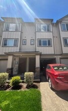 Building Photo - 14340 SW Gold Coast Terrace