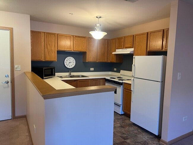 Building Photo - 801 N McLean Blvd