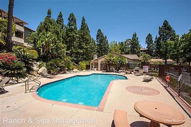 Building Photo - 2 br, 2 bath House - 3549 Paseo De Francis...
