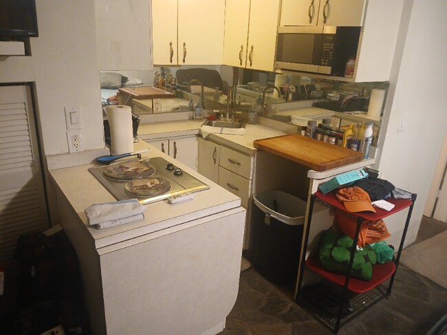 Building Photo - 1735 Cupecoy Cir