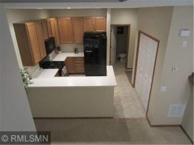 Building Photo - 9613 Linden Ln N