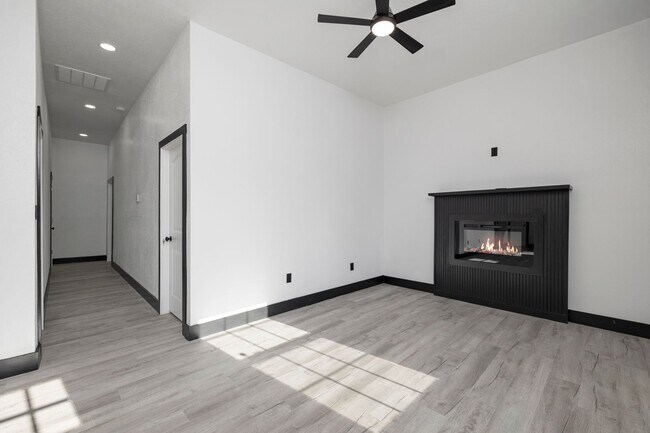 Foto del edificio - New Construction. 3 bedroom, 2 Bathroom