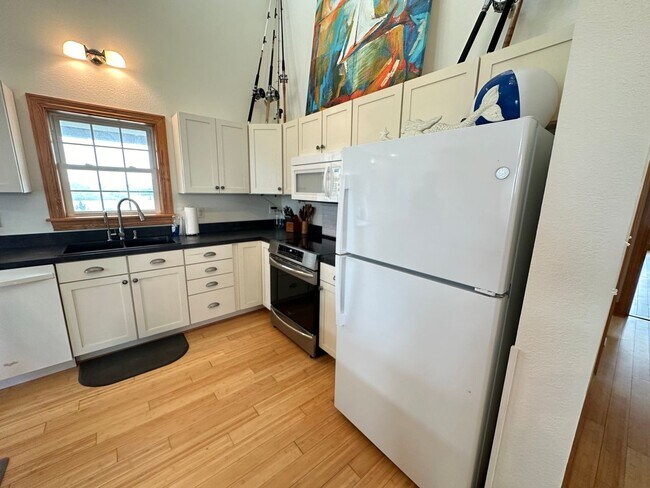 Foto del edificio - CENTRAL NAGS HEAD! 2 Bedroom/2 Bath - Shor...