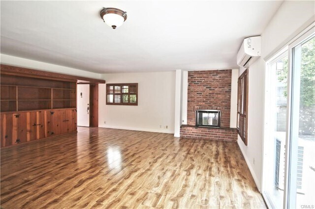 Foto del edificio - 239 Monterey Rd
