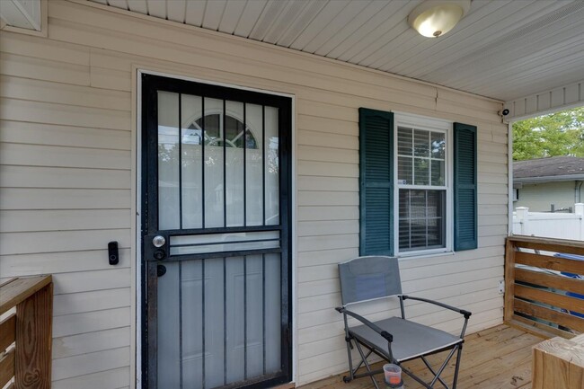 Foto del edificio - 1609 Roanoke Ave