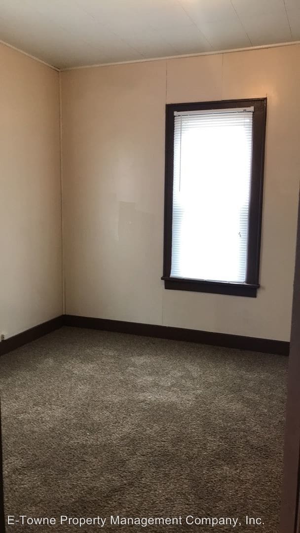 Building Photo - 2 br, 1 bath House - 420 Osage