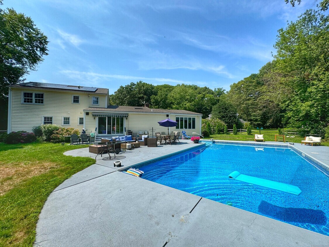 Foto principal - 19 Woodchuck Ct