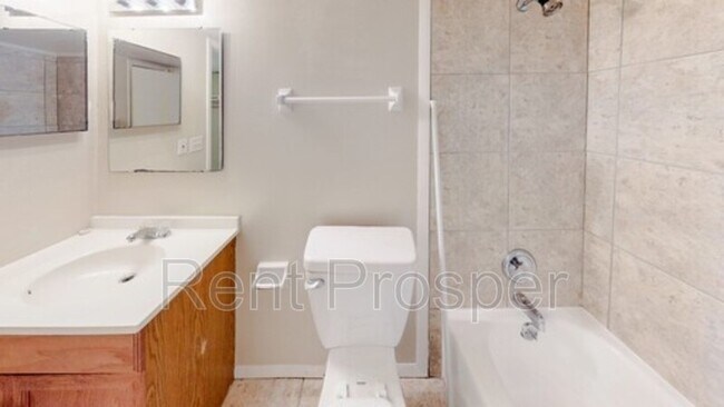 Foto del edificio - 1928 S Conway Rd