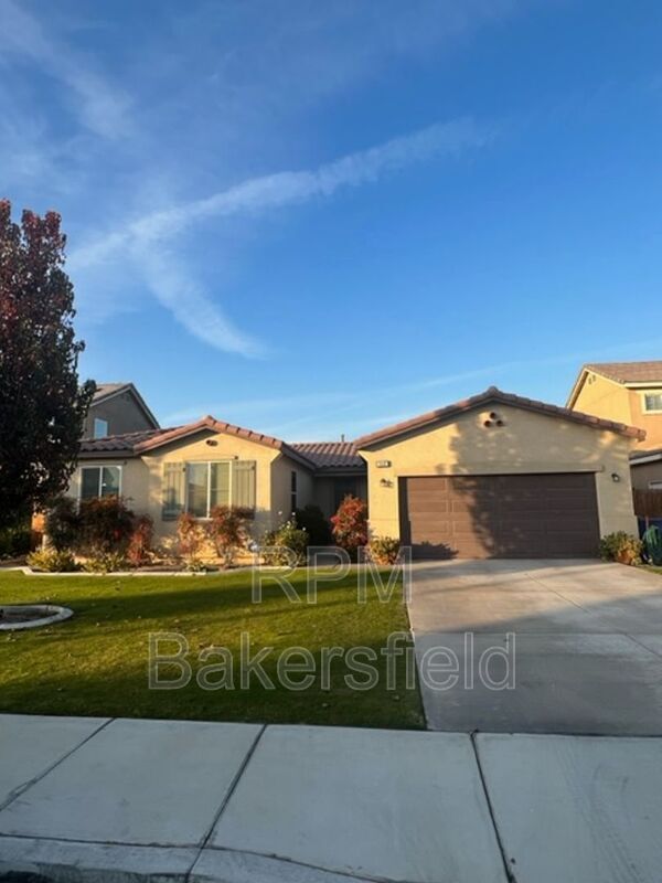 Building Photo - 5510 Gozum Dr