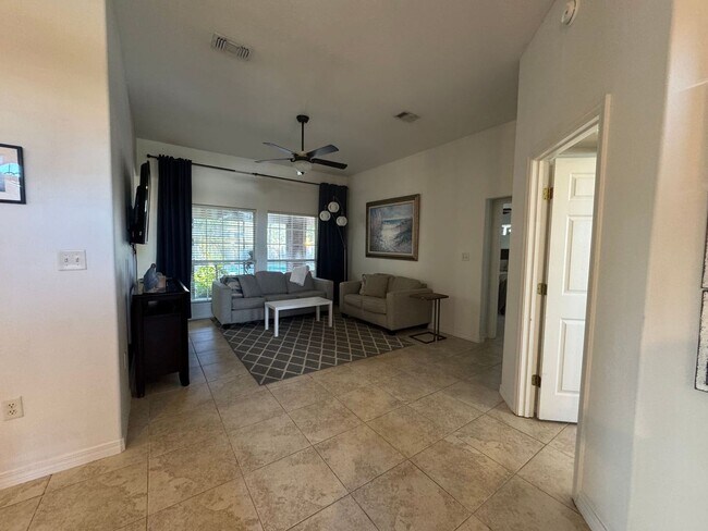 Foto del edificio - Gulf Breeze - Melissa Oaks - 4 Bedroom, 2 Bathroom w/ pool