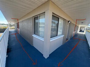 Building Photo - 800 N Fiske Blvd