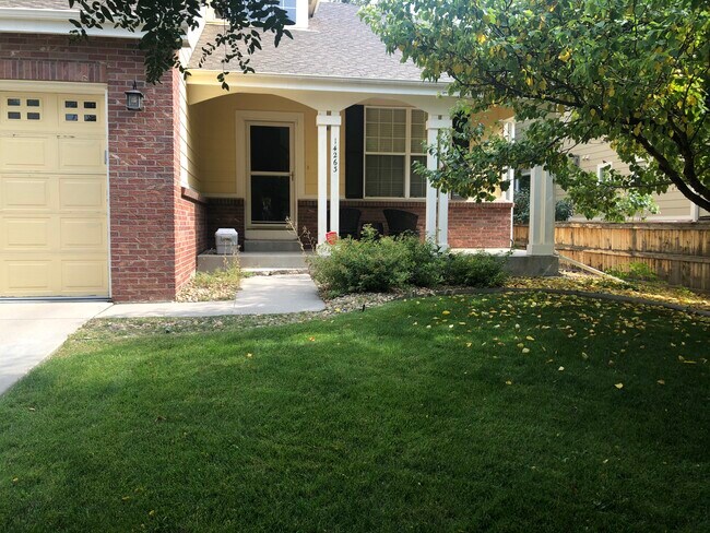 Foto del edificio - 14263 Jared Ct