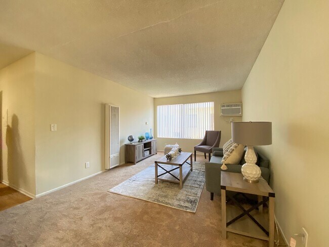 Building Photo - Haskell Granada Apartments