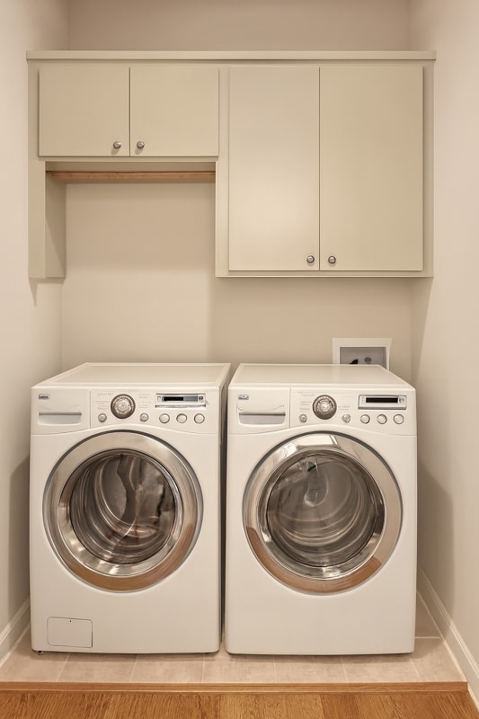 Building Photo - 5311 Lillian St