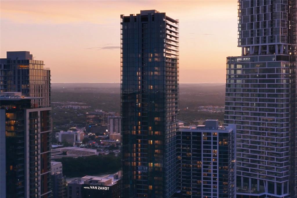 Foto principal - 610 Davis St