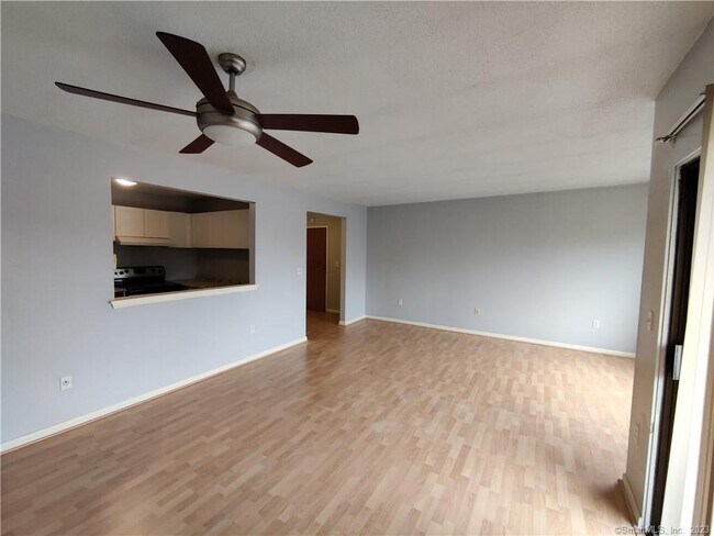 Building Photo - 175 Mill Pond Rd