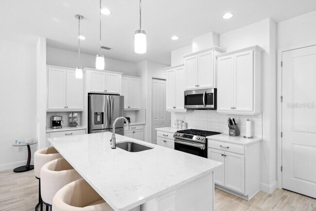 Foto del edificio - 8118 Tethys Ct