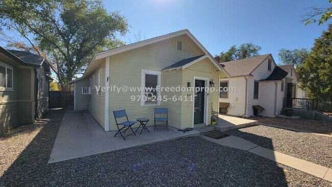 Foto del edificio - MONTH TO MONTH  -  FURNISHED HOME DOWNTOWN...