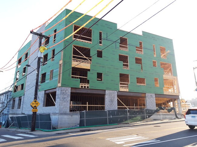 Foto del edificio - 4001 Ridge Ave