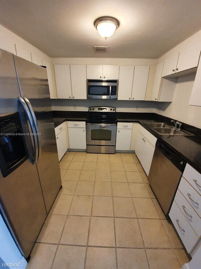 Foto del edificio - 2 br, 2 bath Condo - 1250 S Miami Ave Apt ...