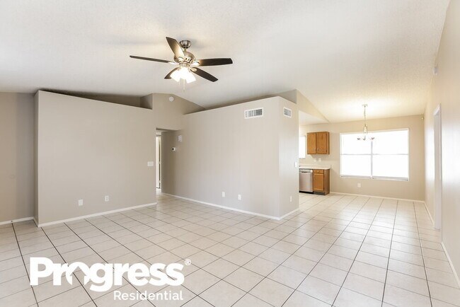 Foto del edificio - 4213 E Caballero Cir