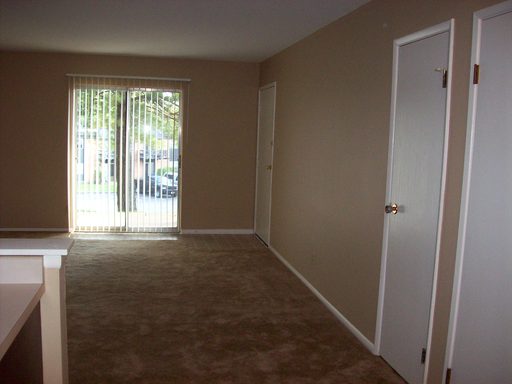 Building Photo - 23 Monroe Woods