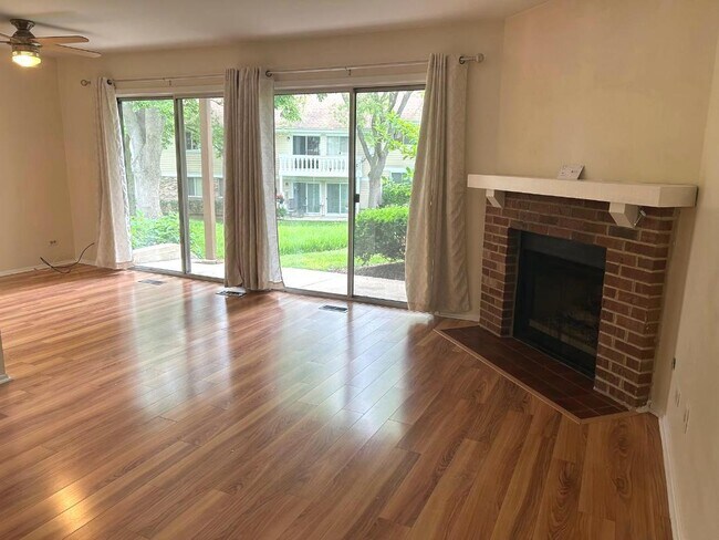 Foto del edificio - 1071 Auburn Ln