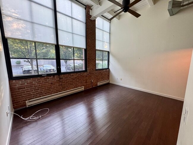 Building Photo - 99 Aberdeen Ave