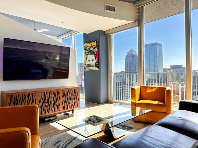 Foto del edificio - 777 N Ashley Dr