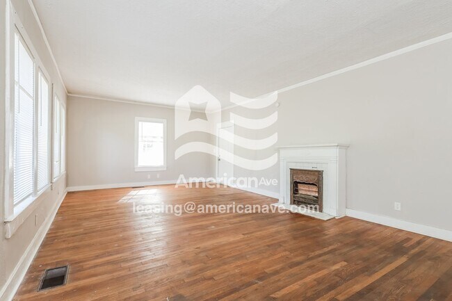 Foto del edificio - 465 E Ridgeway St