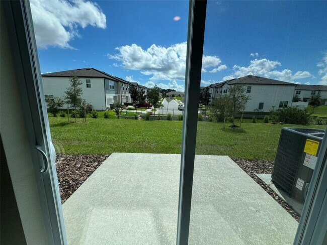 Foto del edificio - 2151 Longleaf Rd