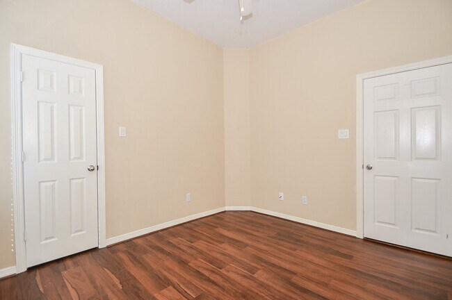 Foto del edificio - 20916 Sunrise Pine View Ln