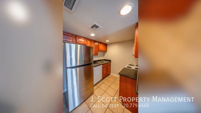 Foto del edificio - 12440 N 20th St
