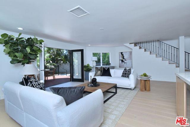 Foto principal - 19061 Wells Dr