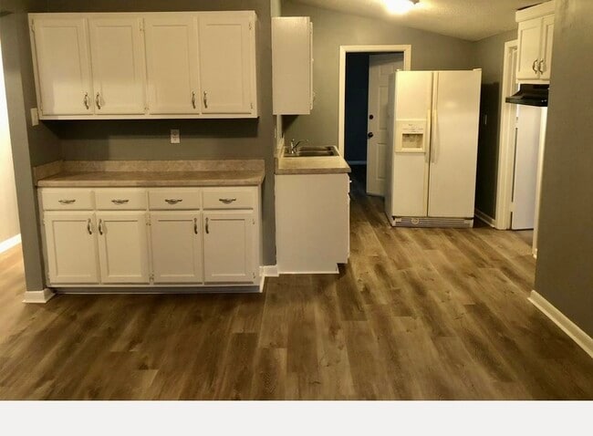 Photo - Great House For Rent!