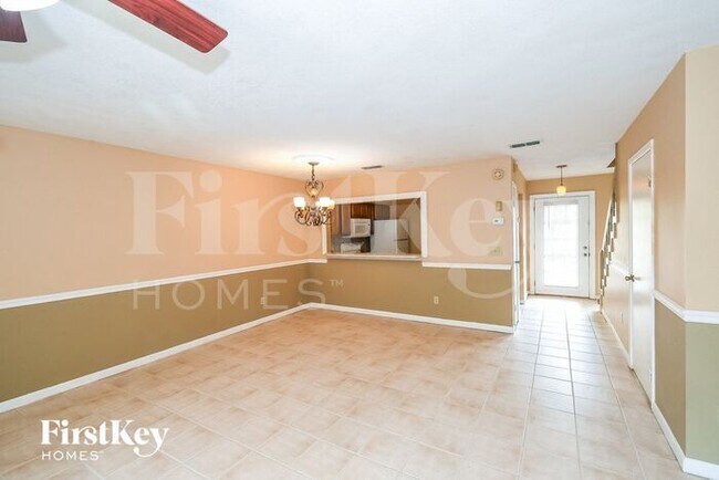 Foto del edificio - 3053 Cobblewood Ln E