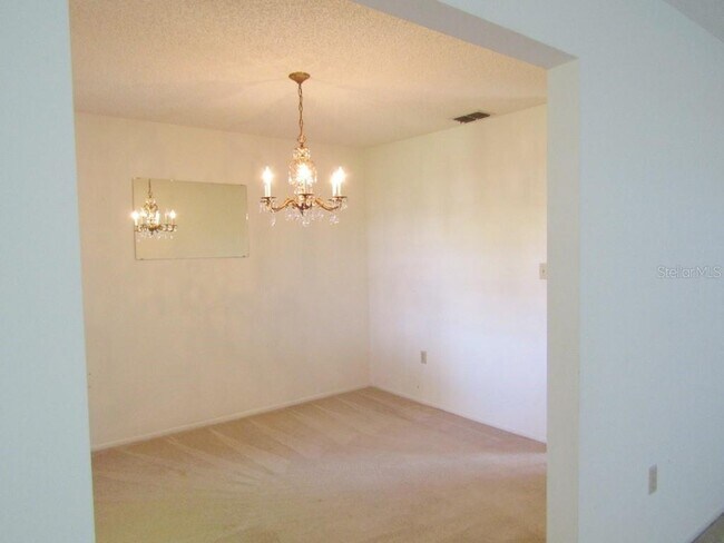 Foto del edificio - 5130 Crystal Beach Rd