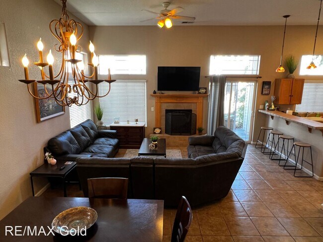 Foto del edificio - 4 br, 2.5 bath House - 1142 Harbour Cove C...