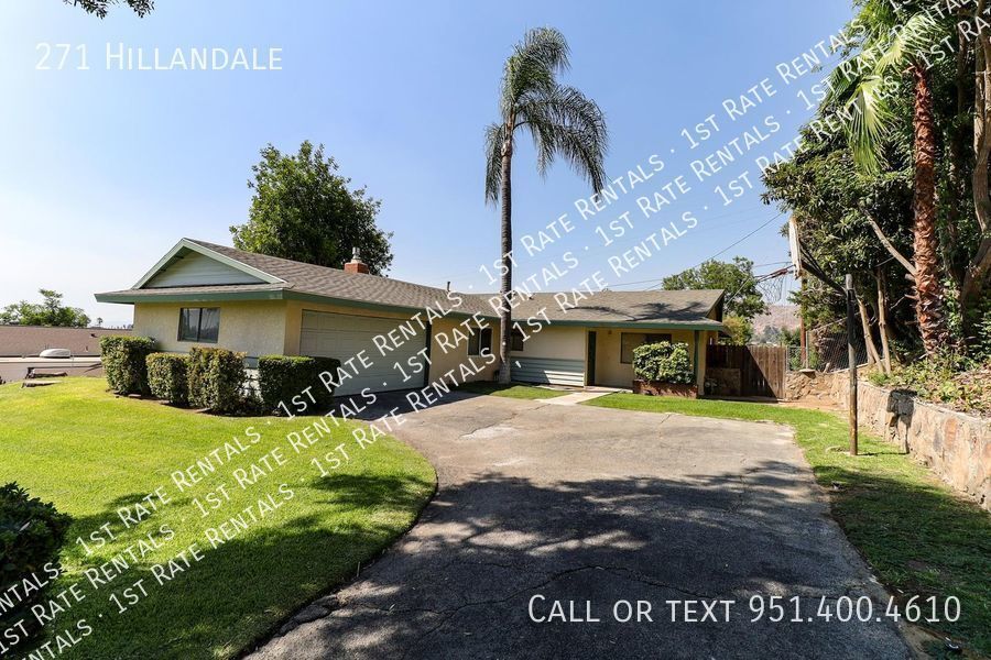 Primary Photo - Single Story POOL home!