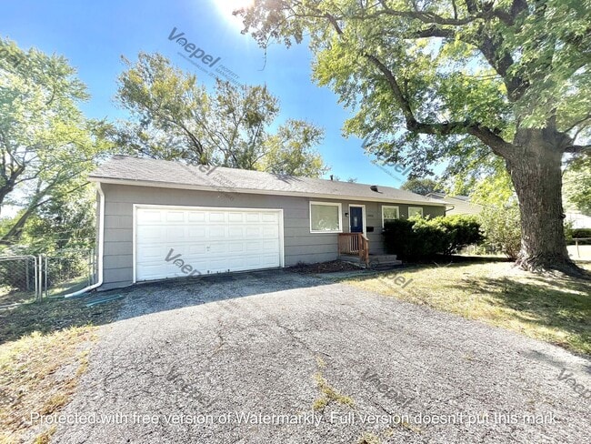 Foto del edificio - Gorgeous Independence Ranch Home - Availab...