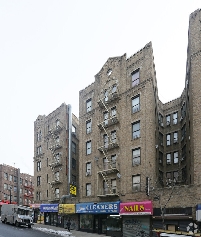 Foto del edificio - 891-901 Nostrand Ave