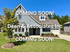 Building Photo - 472 Lake Chelsea Way