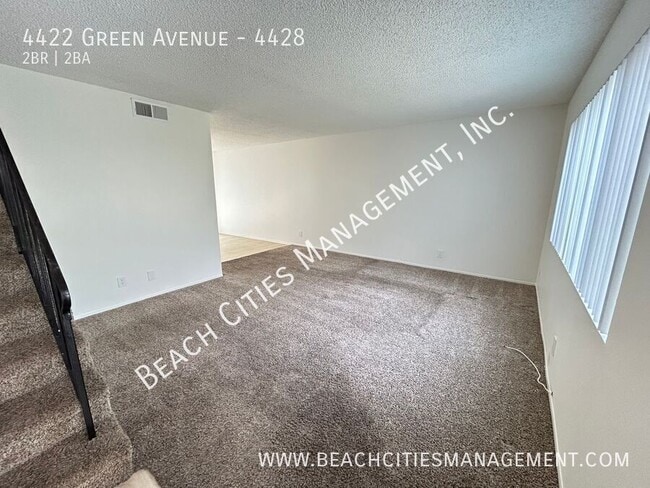 Building Photo - 4422 Green Ave