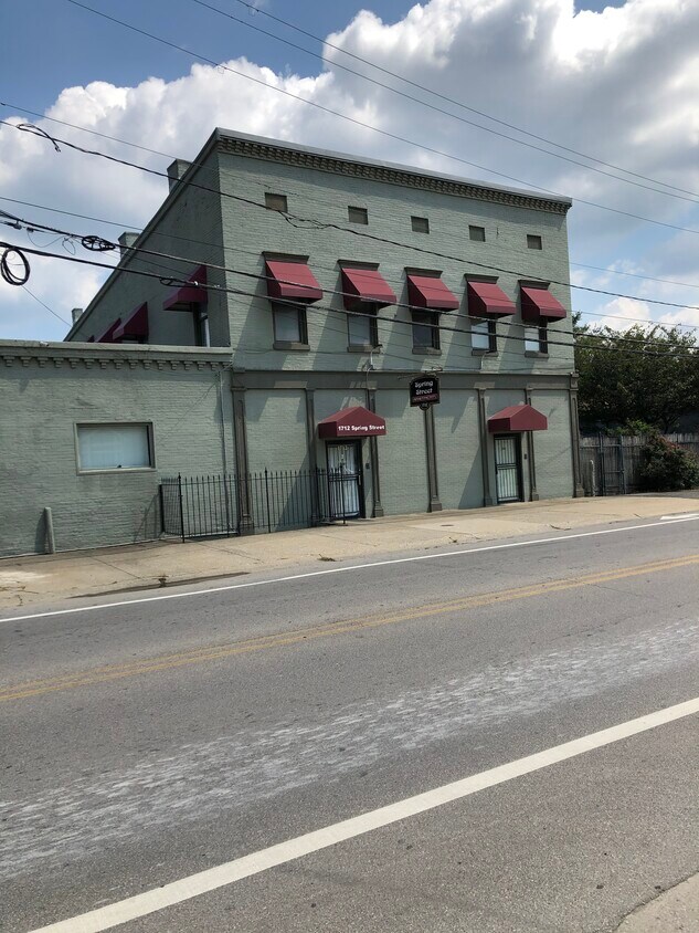 Primary Photo - 1712 Spring St