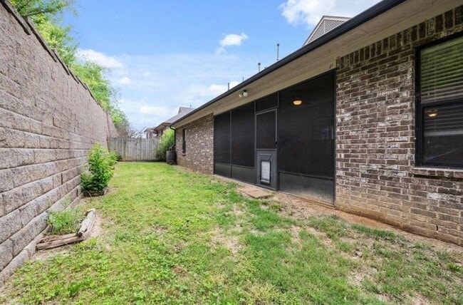 Building Photo - 3522 Golden Valley Ln