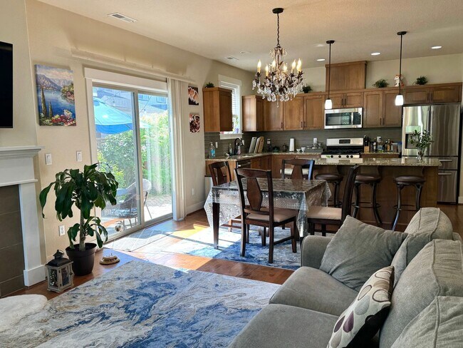 Foto del edificio - Beautiful 2 story Home in Wilsonville