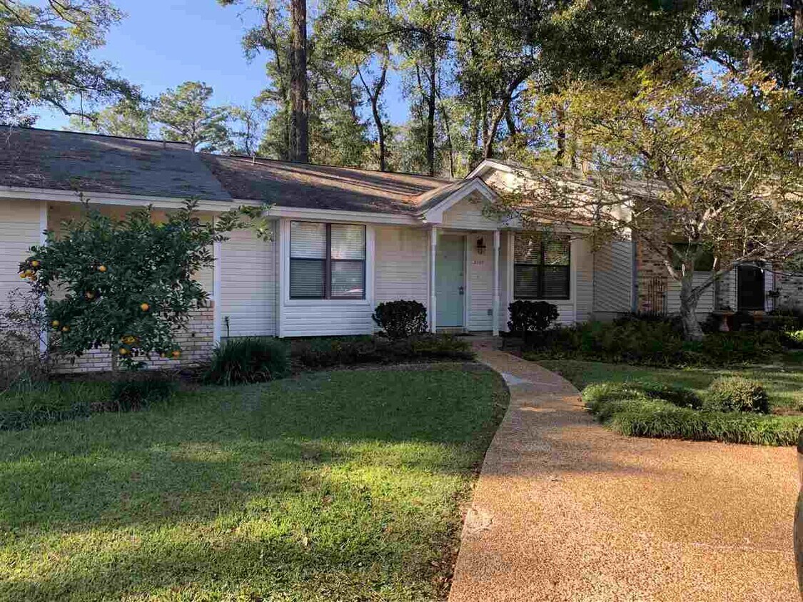 Primary Photo - 2144 Sandpebble Ct
