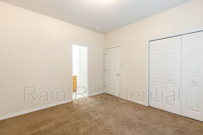Building Photo - 15901 Adam Rd