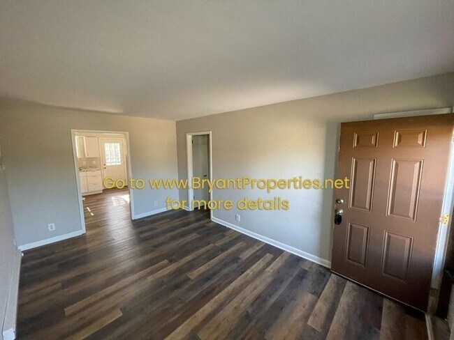 Foto del edificio - 212-C Ewing Dr. - Nashvile, TN 37207